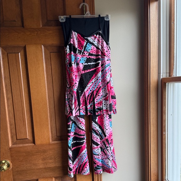 Other - Girls Pink and Black 2 piece dance dress up